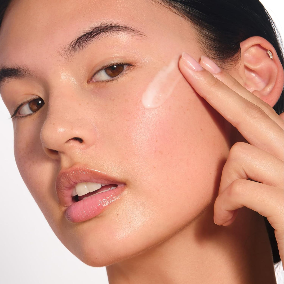 Clarins Bright Plus serum ingredients list on packaging