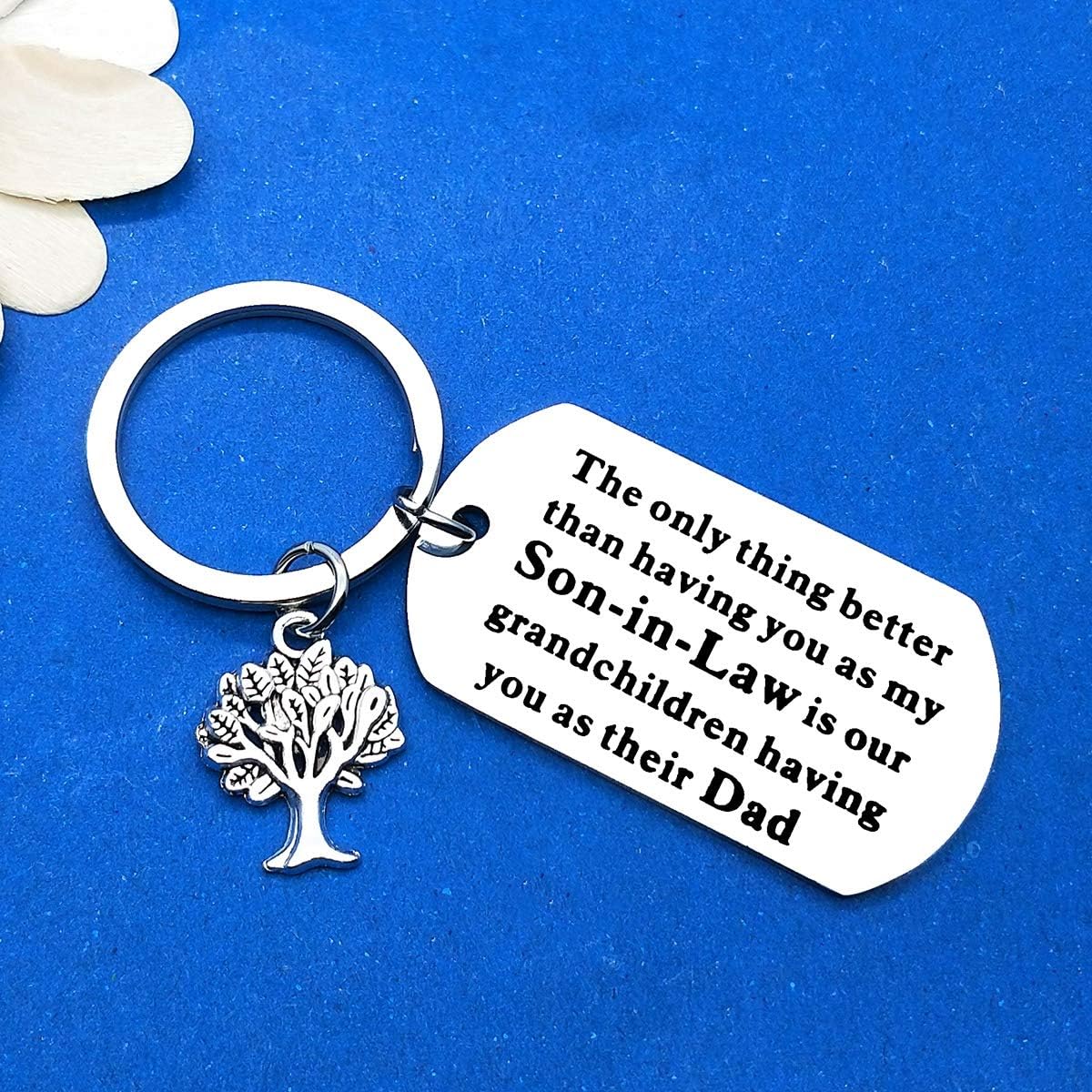 Dabihu stainless steel keychain angled perspective shot