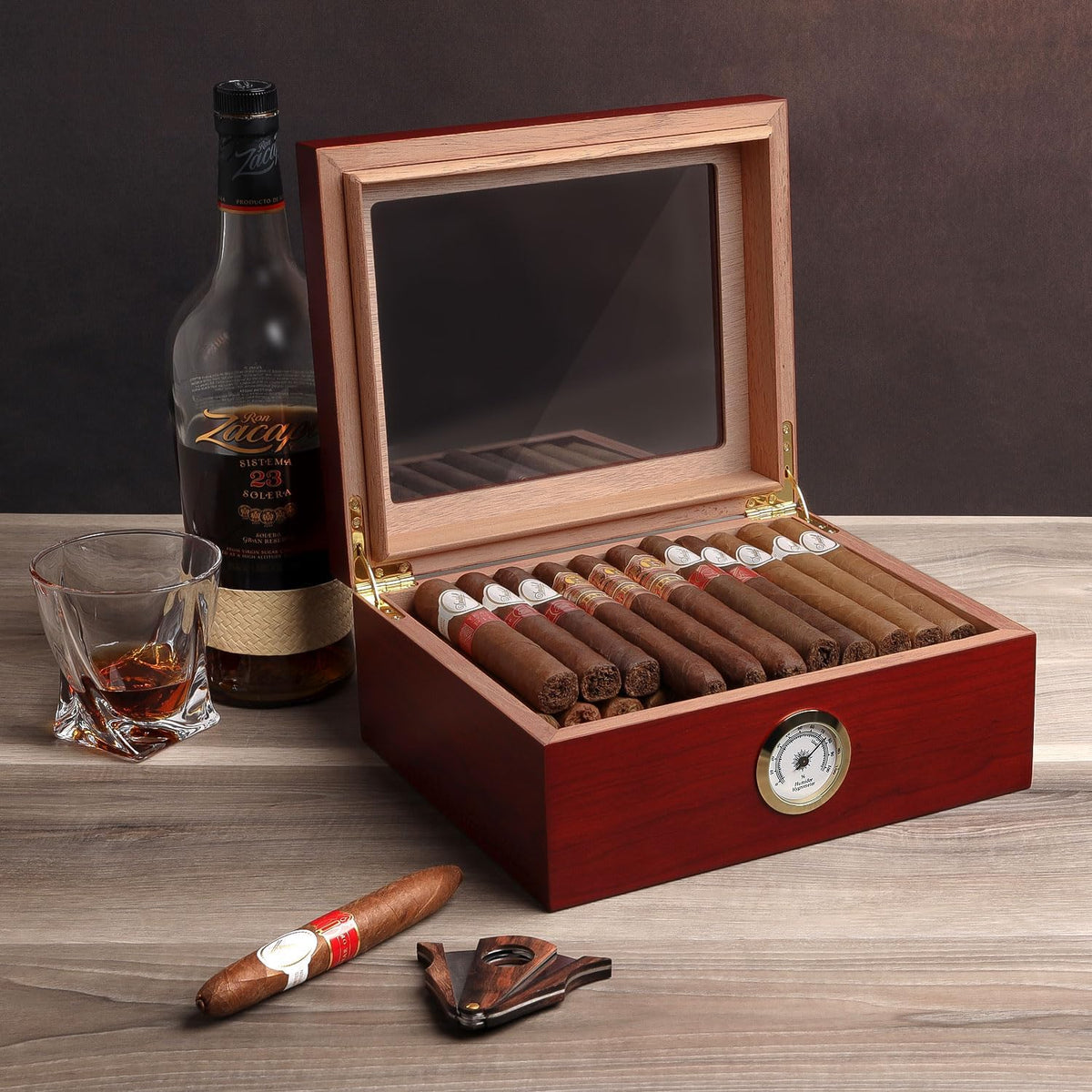 Rosewood Finish Exterior Details Of Mantello Cigar Humidor