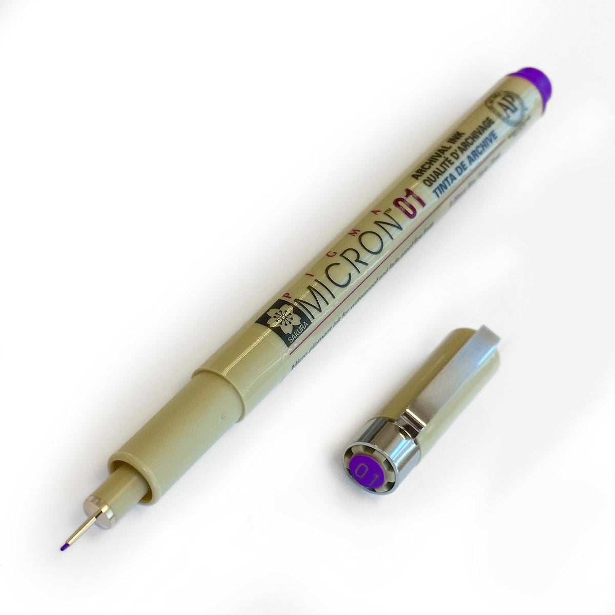 Pigma Sakura Micron pigment fineliners front view professional art pen