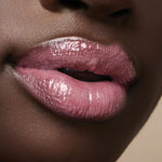 Milani nourishing lip maximization gloss with cooling sensation formula