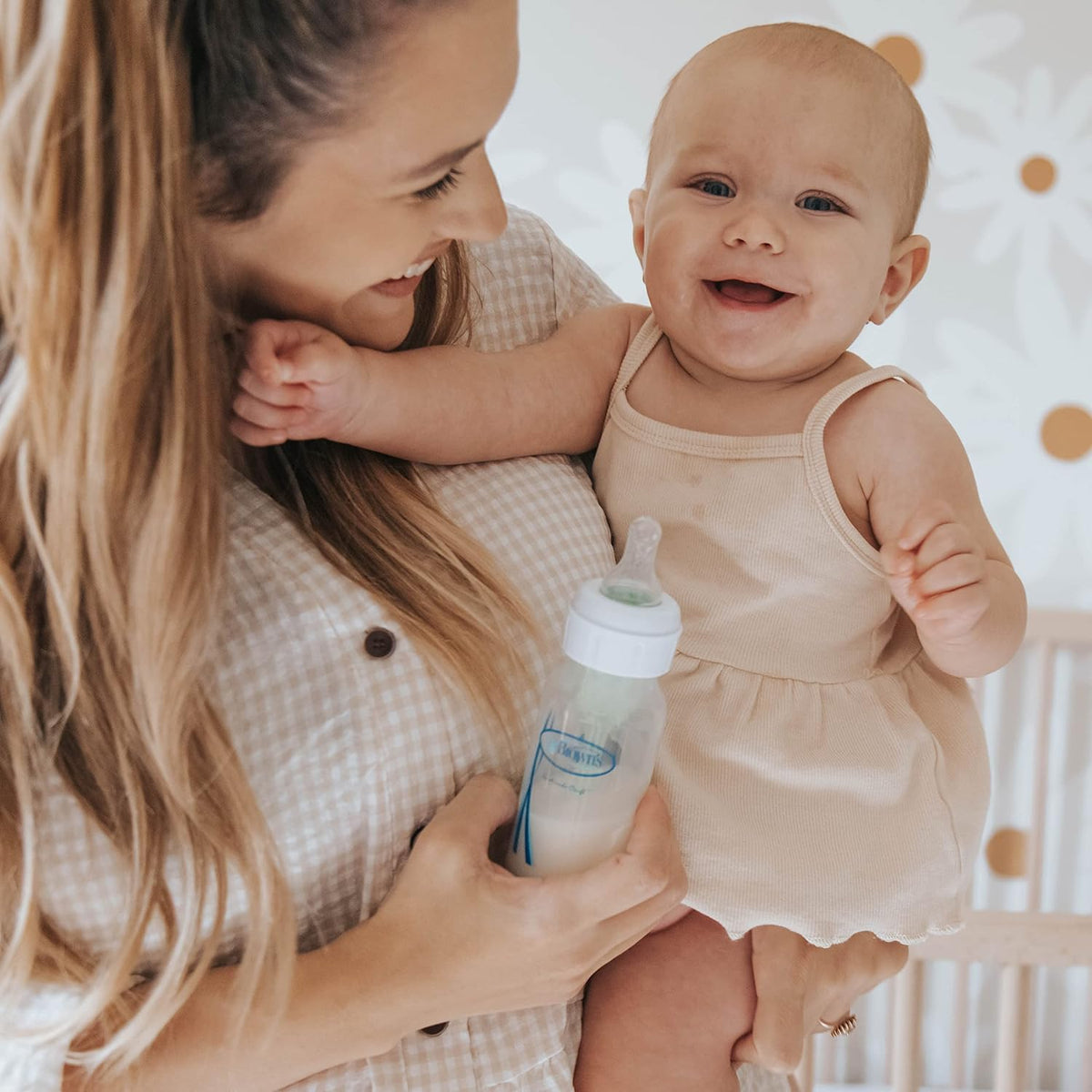 Dr. Brown's newborn feeding bottle lifestyle product shot
