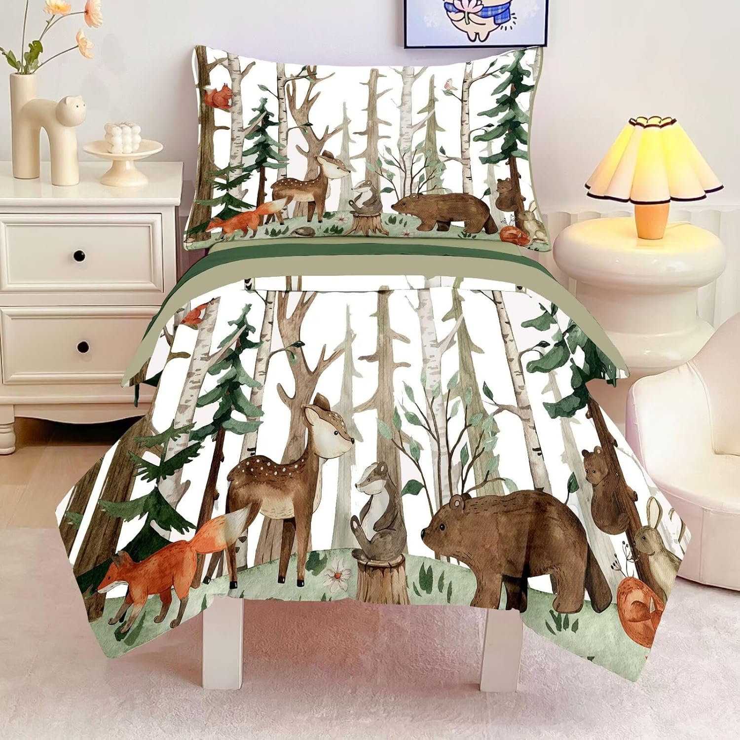 CKOU CCOO woodland animal toddler bedding set front view showcasing the deer and bear comforter layout on a bed