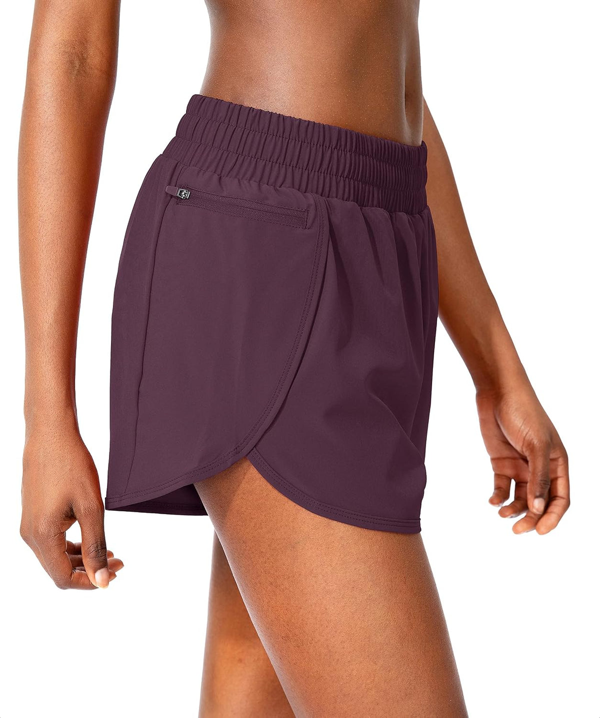Soothfeel high waisted gym workout shorts side pocket detail