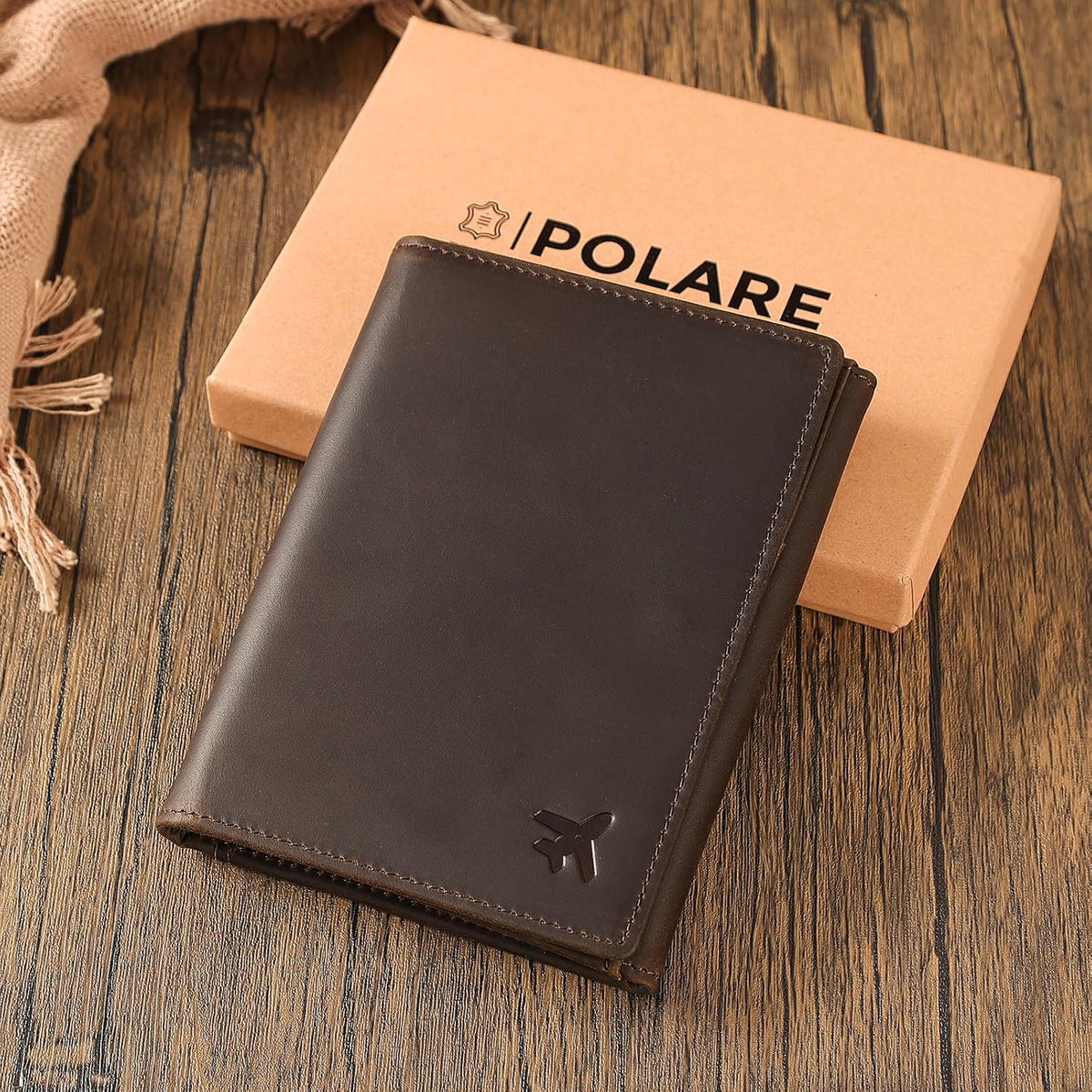 Polare tri-fold leather document cover side profile