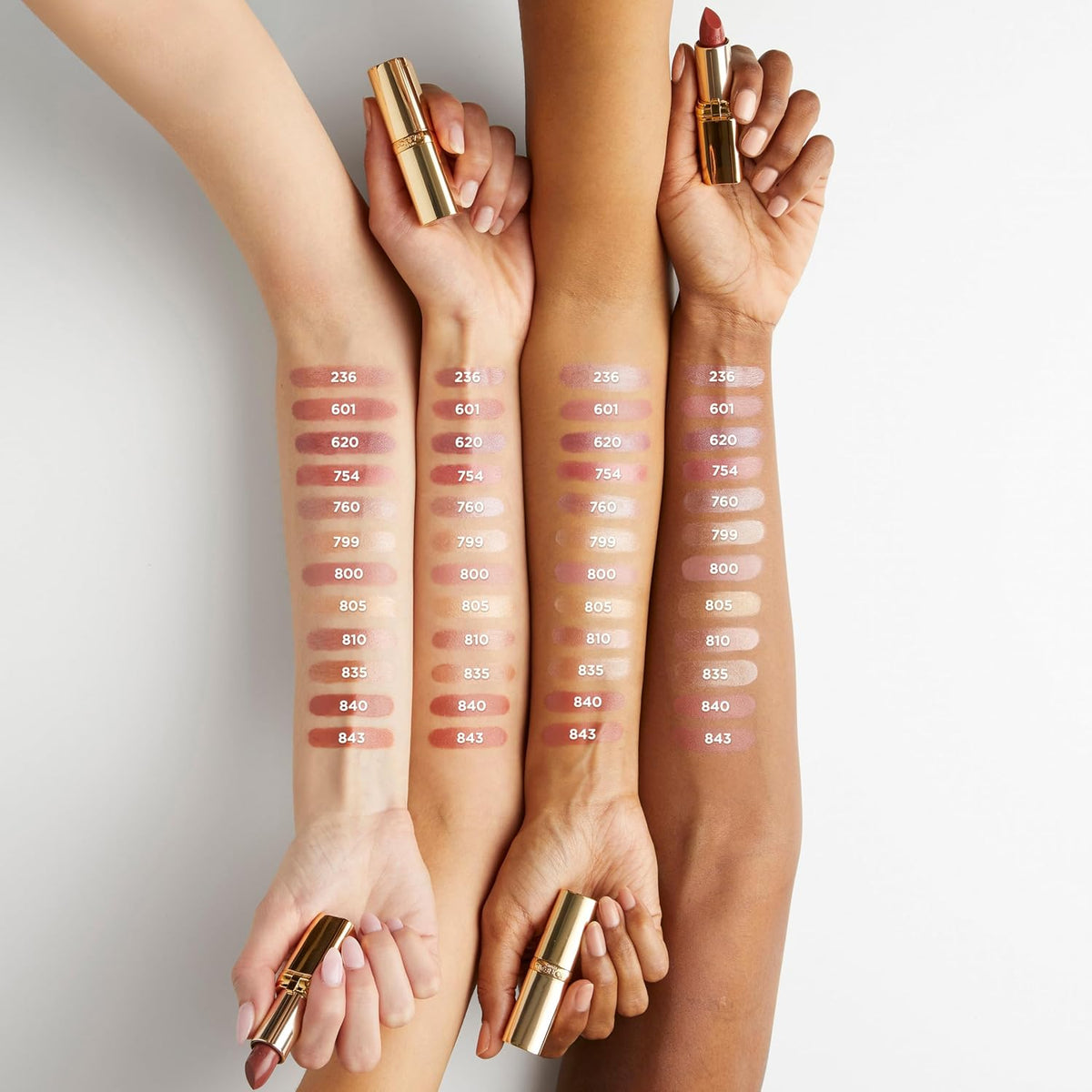 Swatch view of L'Oreal Colour Riche Toasted Almond shade