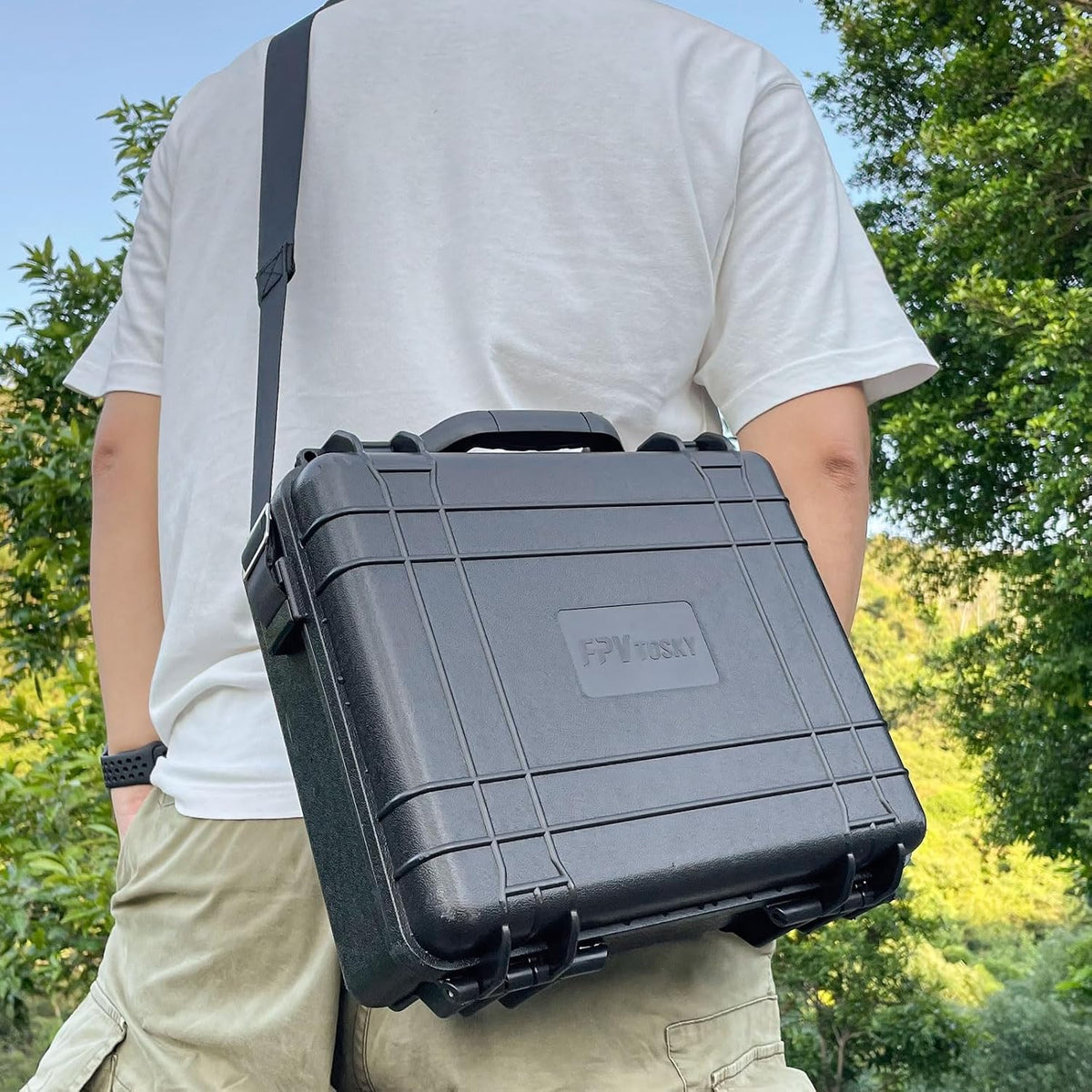 Side profile of portable ABS engineering plastic drone case