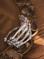 HAQUIL skull bracelet angled display on wrist