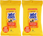 Gentle dog grooming wipes for cleaning paws after walks