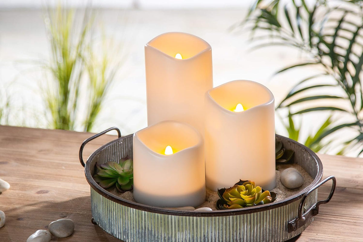 Gerson 4x6 inch solar pillar candle lifestyle display
