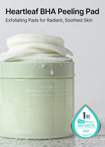 Close up view of the dual textured exfoliating toner pads showing the soft embossed side and gauze side.