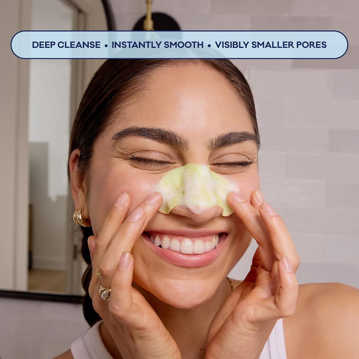Demonstration of silicone side of Bioré nose mask