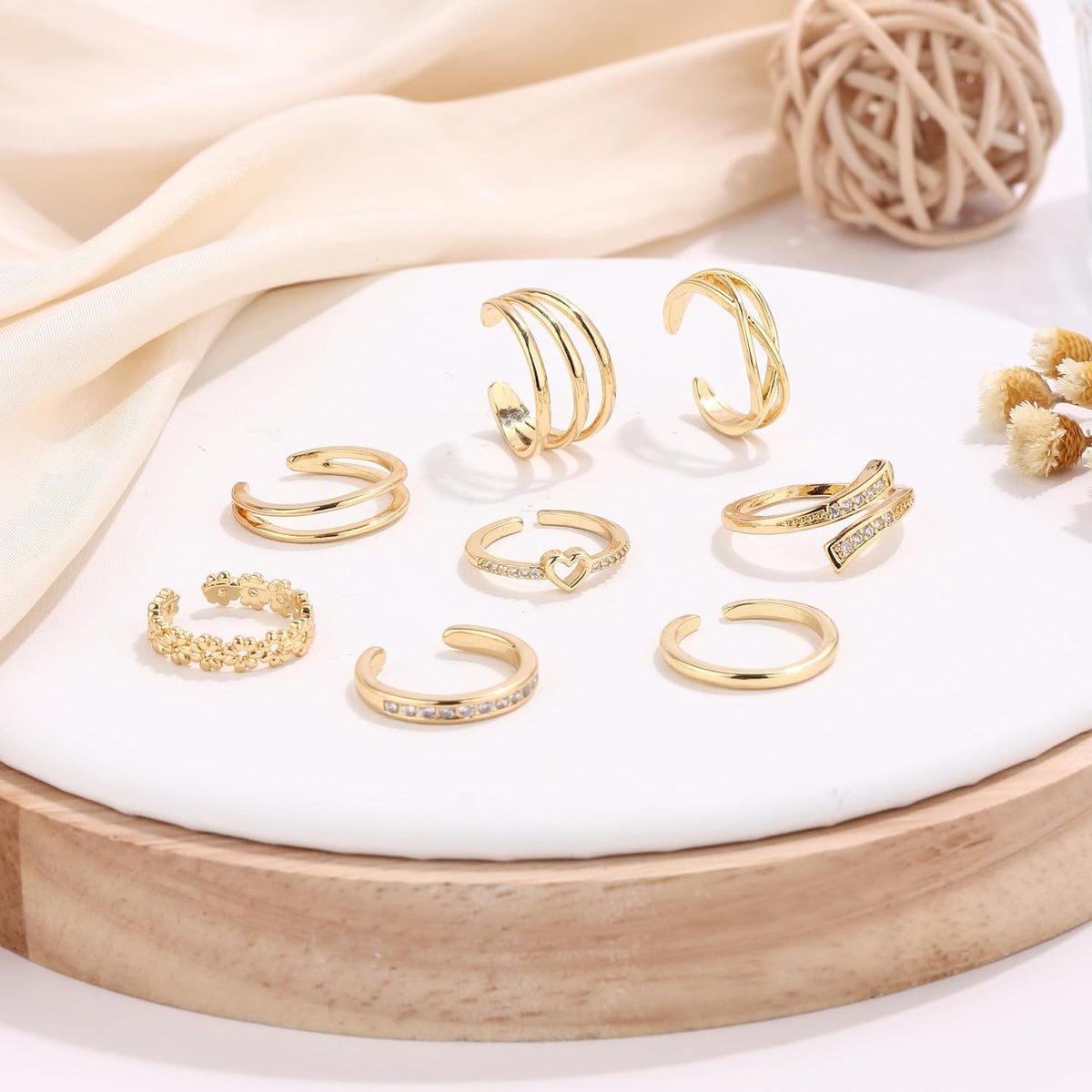 Samoco 8 pieces summer toe ring collection