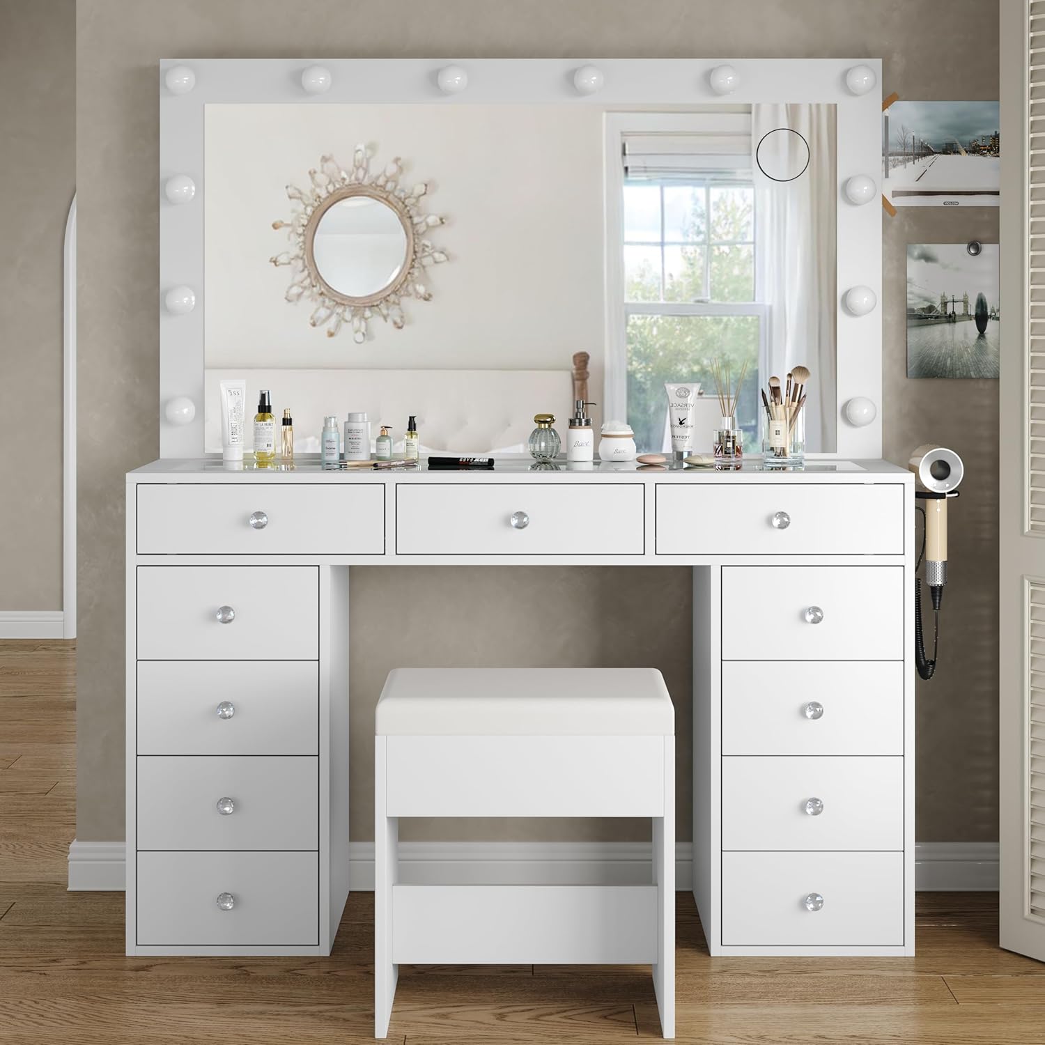 Yanosaku makeup vanity desk white front view with lighted mirror