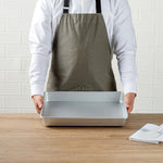 Restaurantware straight-sided baking pan texture detail