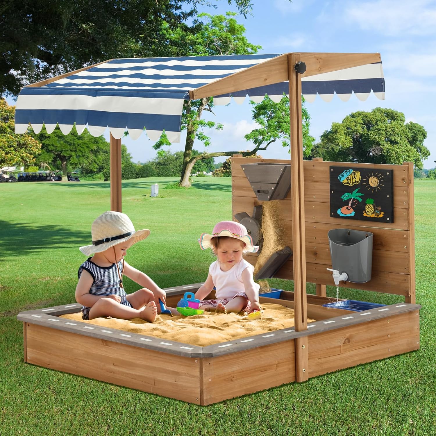 Pipleo large wooden sandbox with roof and canopy front view