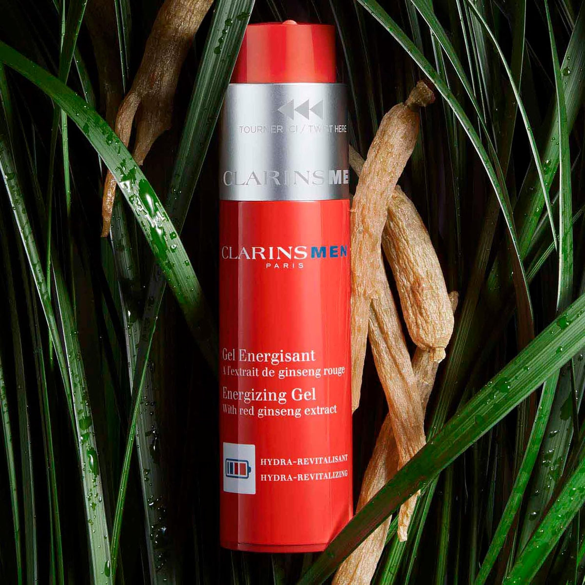 Clarins face moisturizer for men applied on hand showing non-sticky texture