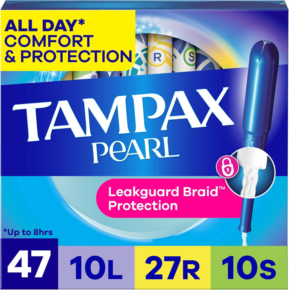 Tampax Pearl plastic tampons front view packaging
