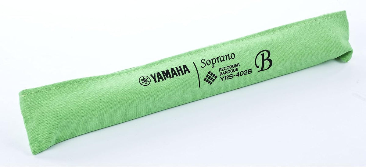 Complete Yamaha YRS-402B accessory set featuring cleaning rod and cream