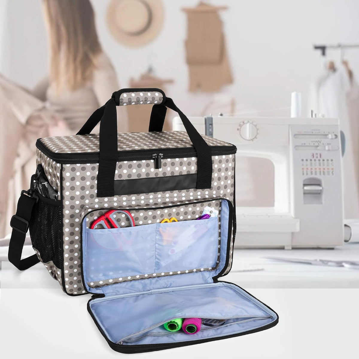 Adjustable shoulder strap and padded handle on Teamoy tote bag