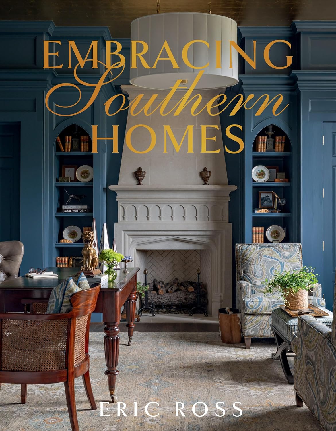 Eric Ross Embracing Southern Homes book cover front view