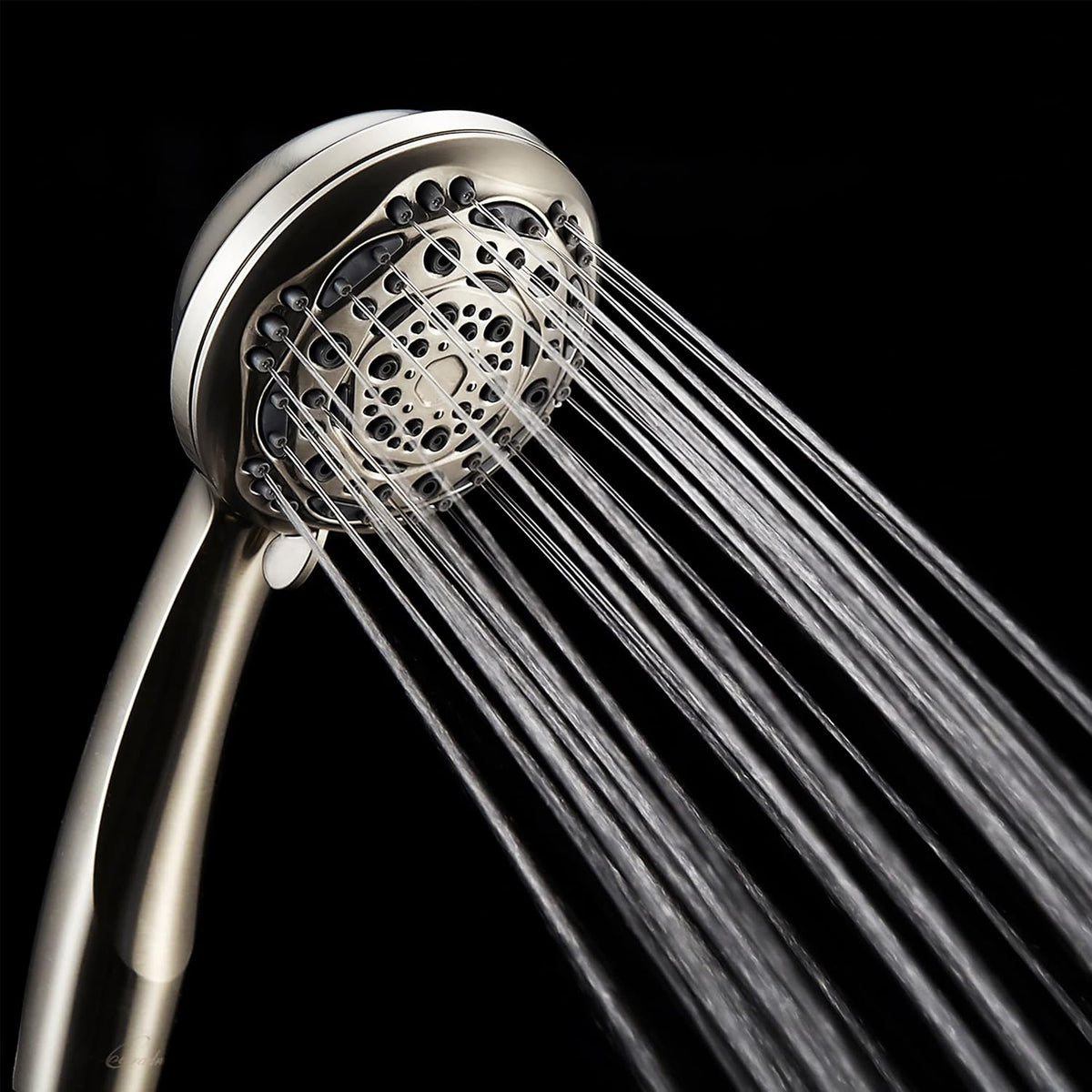 Infun Couradric shower head with brass swivel ball bracket