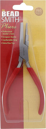 Ergonomic handle details of The Beadsmith 3-step concave looping pliers