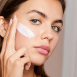 Clarins Hydra-Essentiel 1.7 ounces jar angle view
