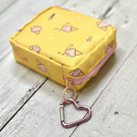 Adorable Pink Peri portable nylon storage pouch zipper detail
