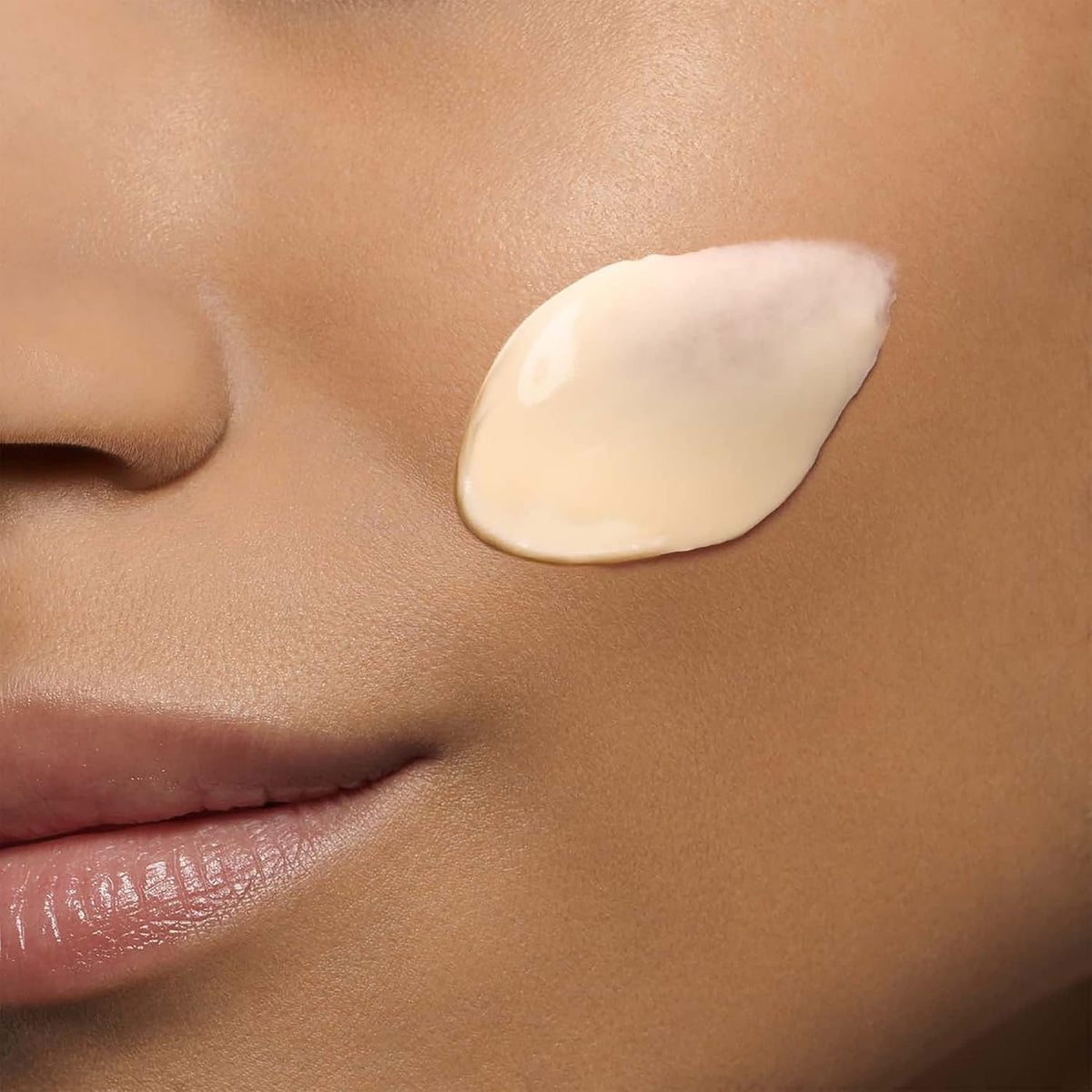 Clarins SOS Comfort Nourishing Balm Mask packaging details and size