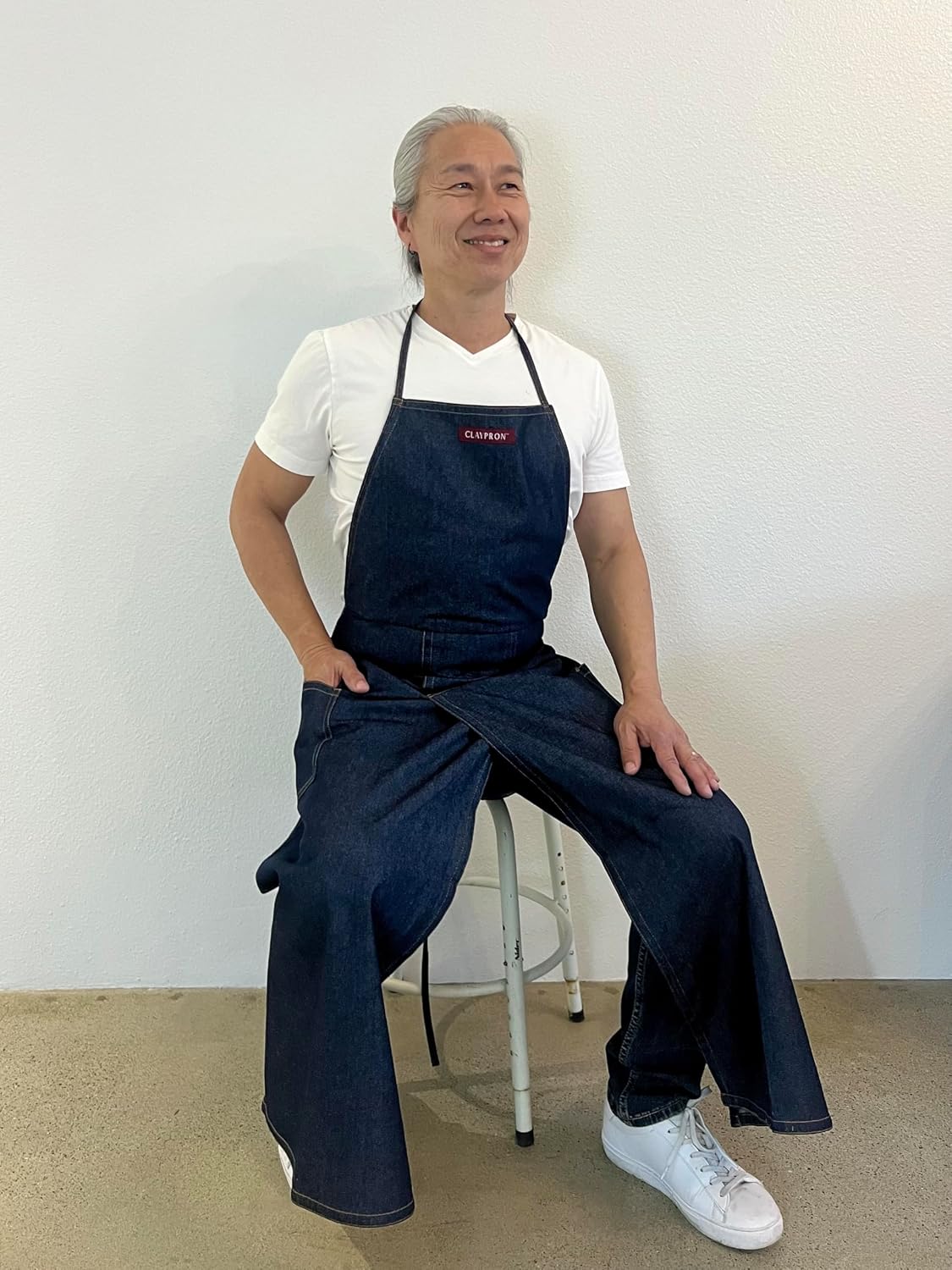 Claypron original denim apron fabric texture