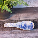 Bamboo Table blue pineapple spoon rest close up finish detail