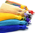 Makhry handmade tassel set showing cord loop and Chinese knot detail