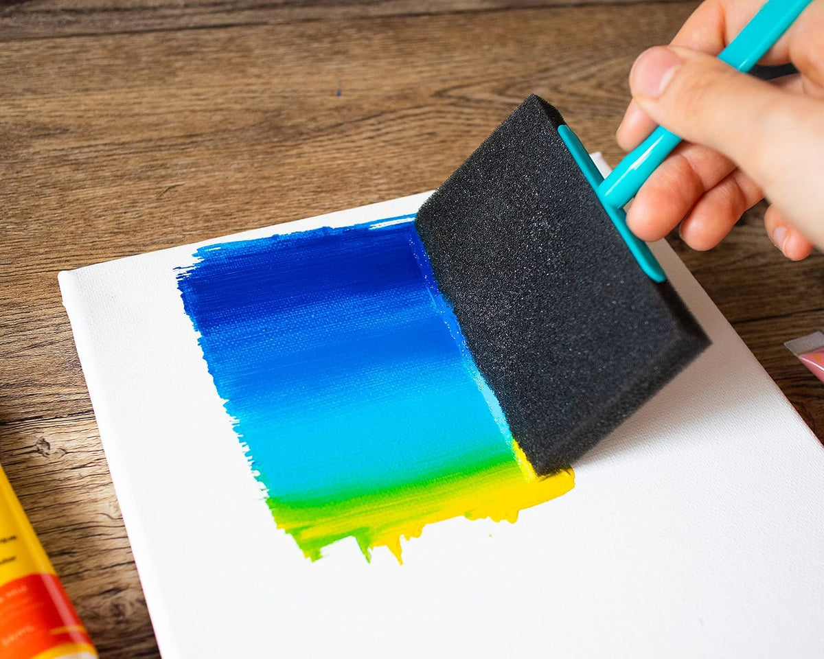 Mont Marte foam brush handle and grip design