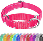 Seyezo green reflective martingale dog collar demonstrating the fabric flexibility and ribbed weave texture