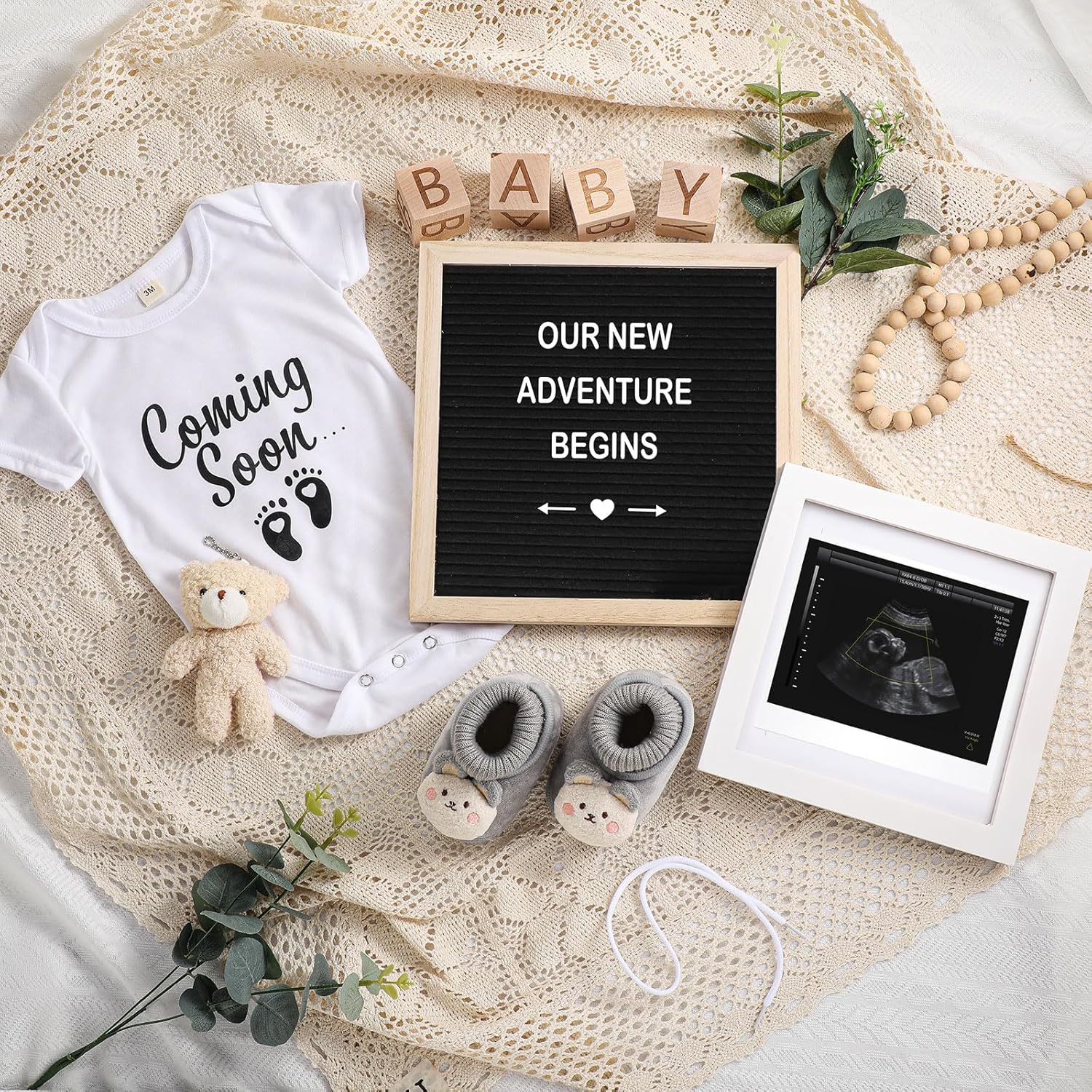 Canlierr 9 piece pregnancy announcement set front view