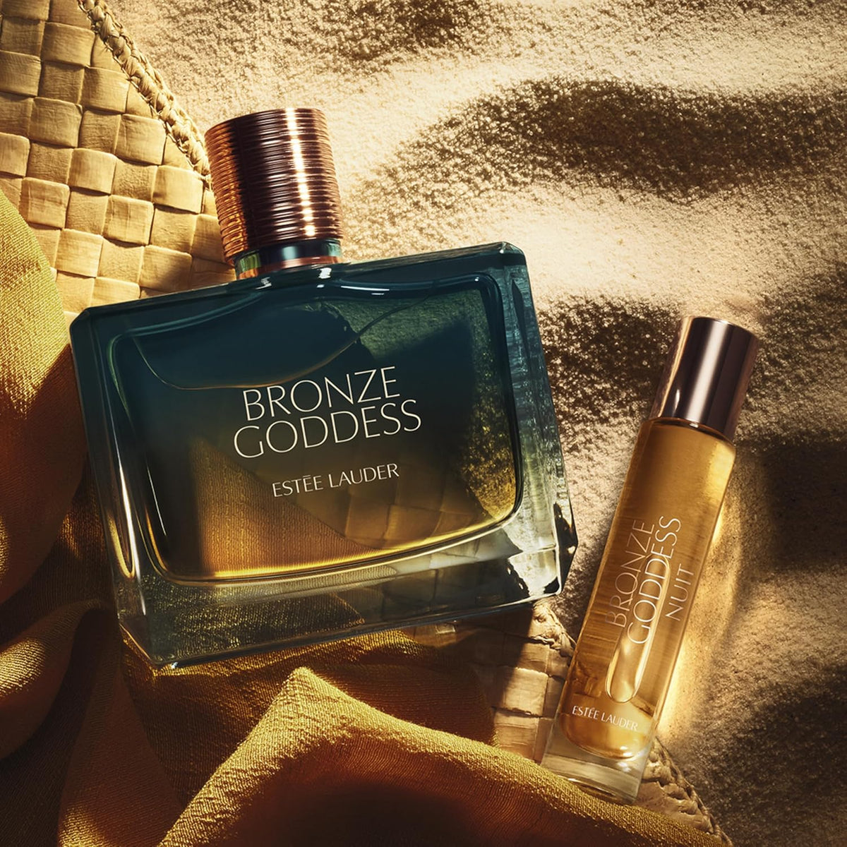 Close up view of the spray nozzle on the Bronze Goddess Nuit ten milliliter fragrance.