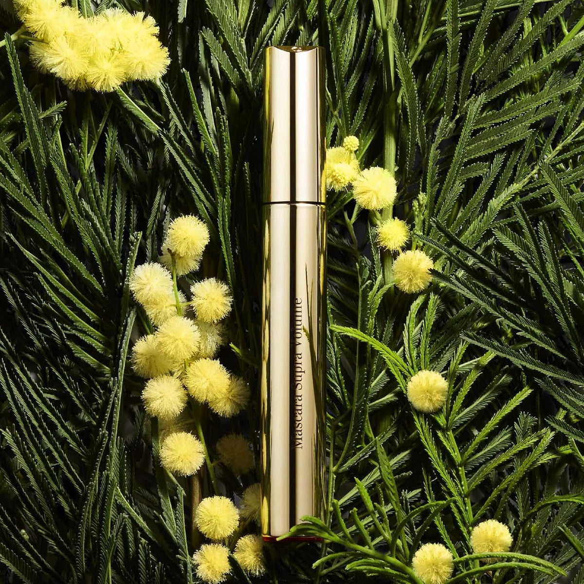 Clarins Supra Volume Mascara soft bristle wand closeup