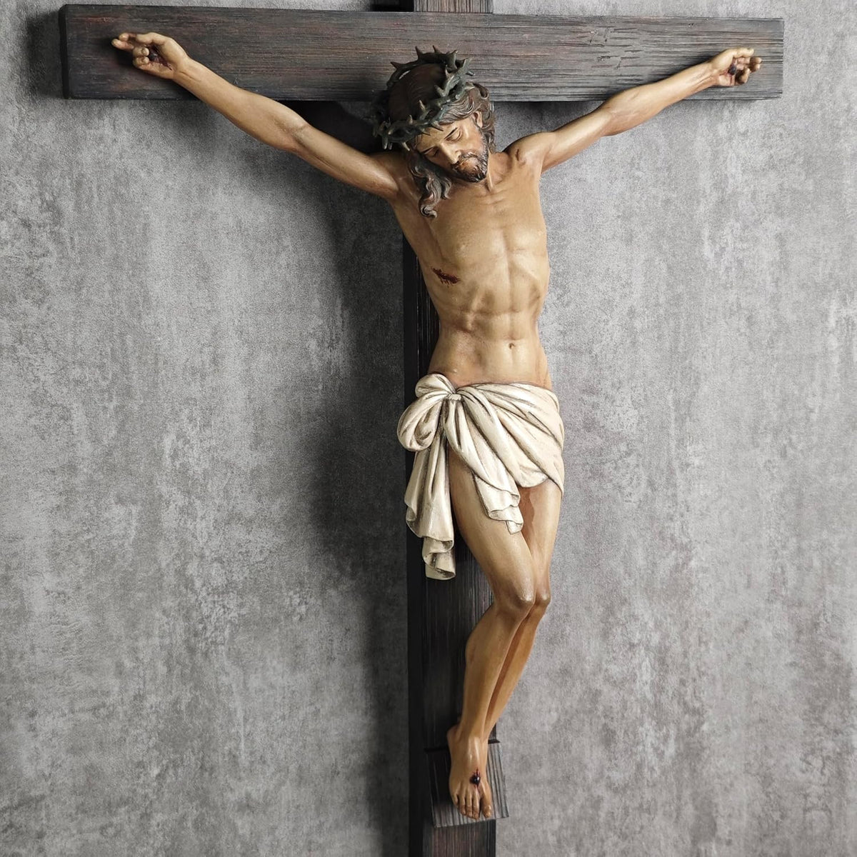 Bc Buildclassic Renaissance resin crucifix wood texture close up view