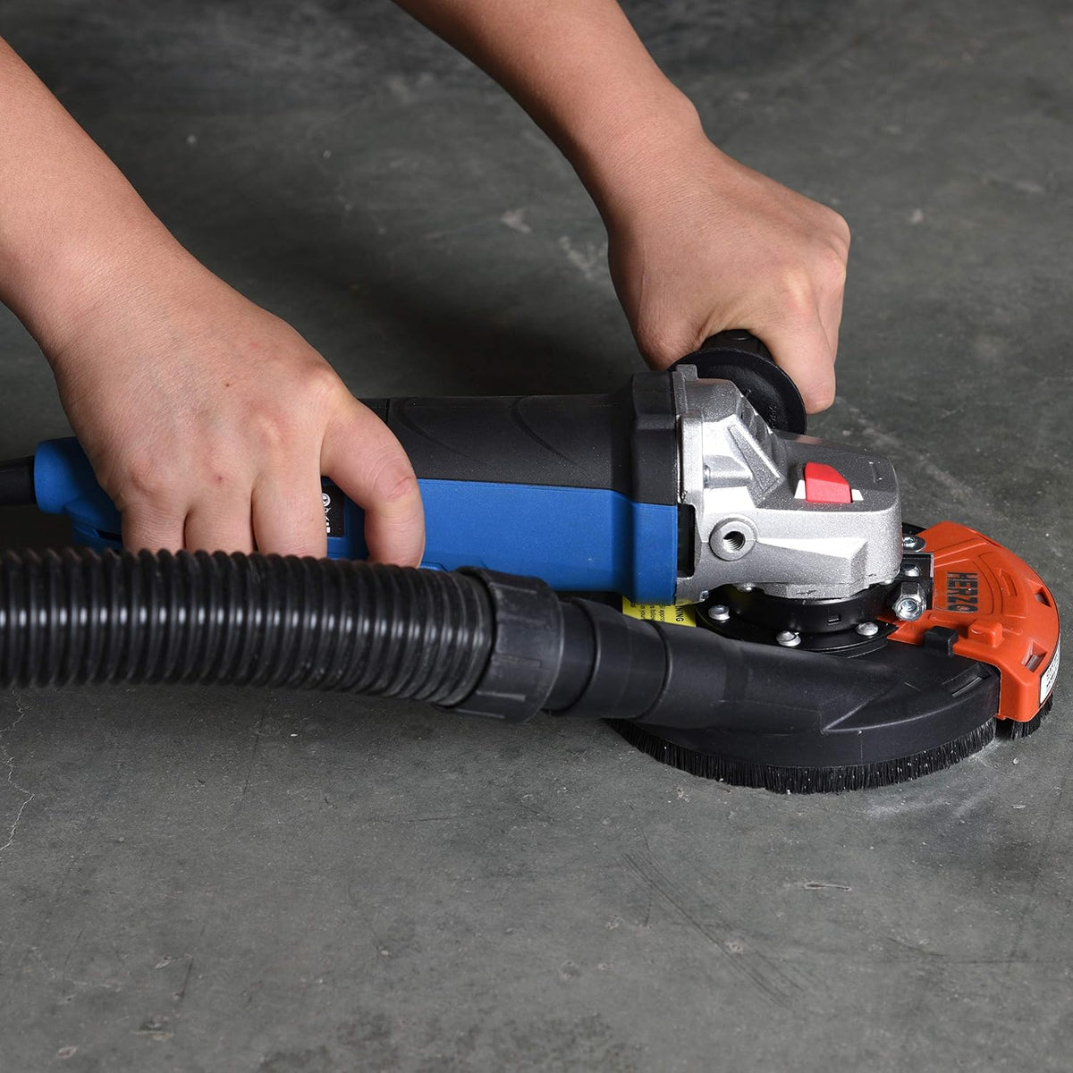 HERZO 125 millimeter dust shroud showing swivel slide cover