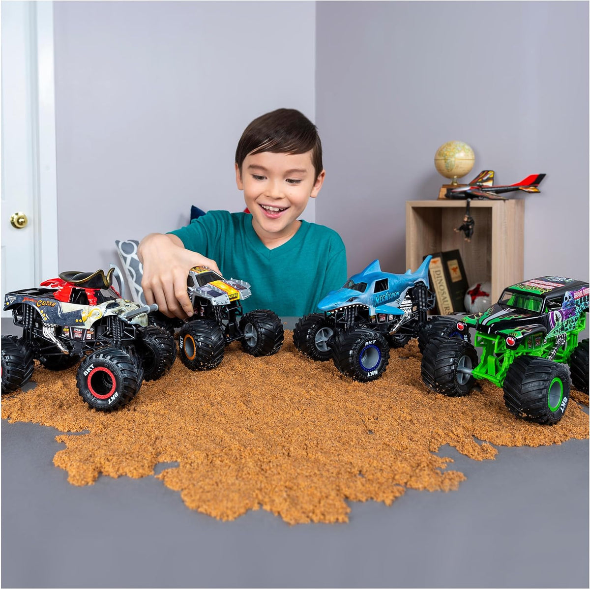 Monster Jam Blue Thunder collector vehicle packaging box