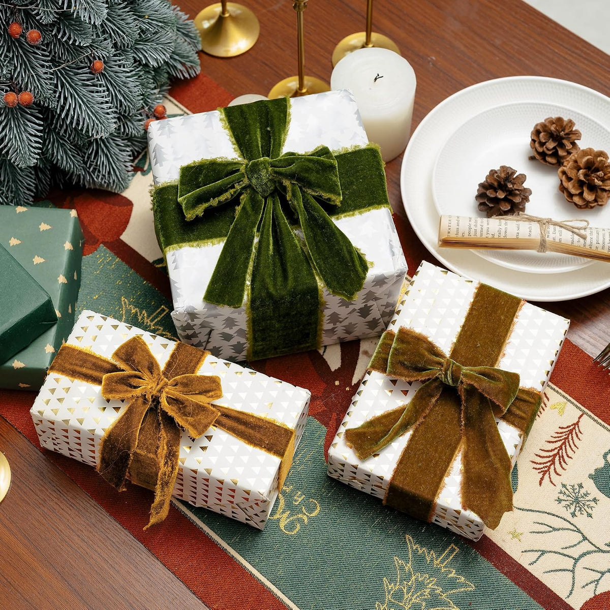 Keypan rustic velvet ribbon featured in a floral bouquet