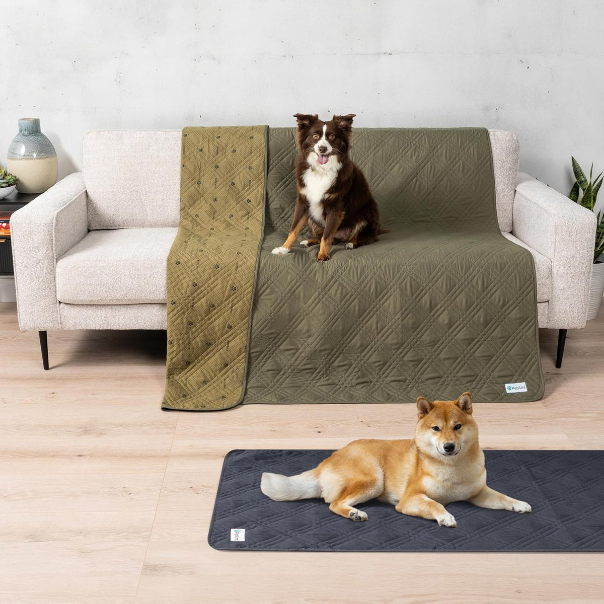 PetAmi dog blanket green color overview