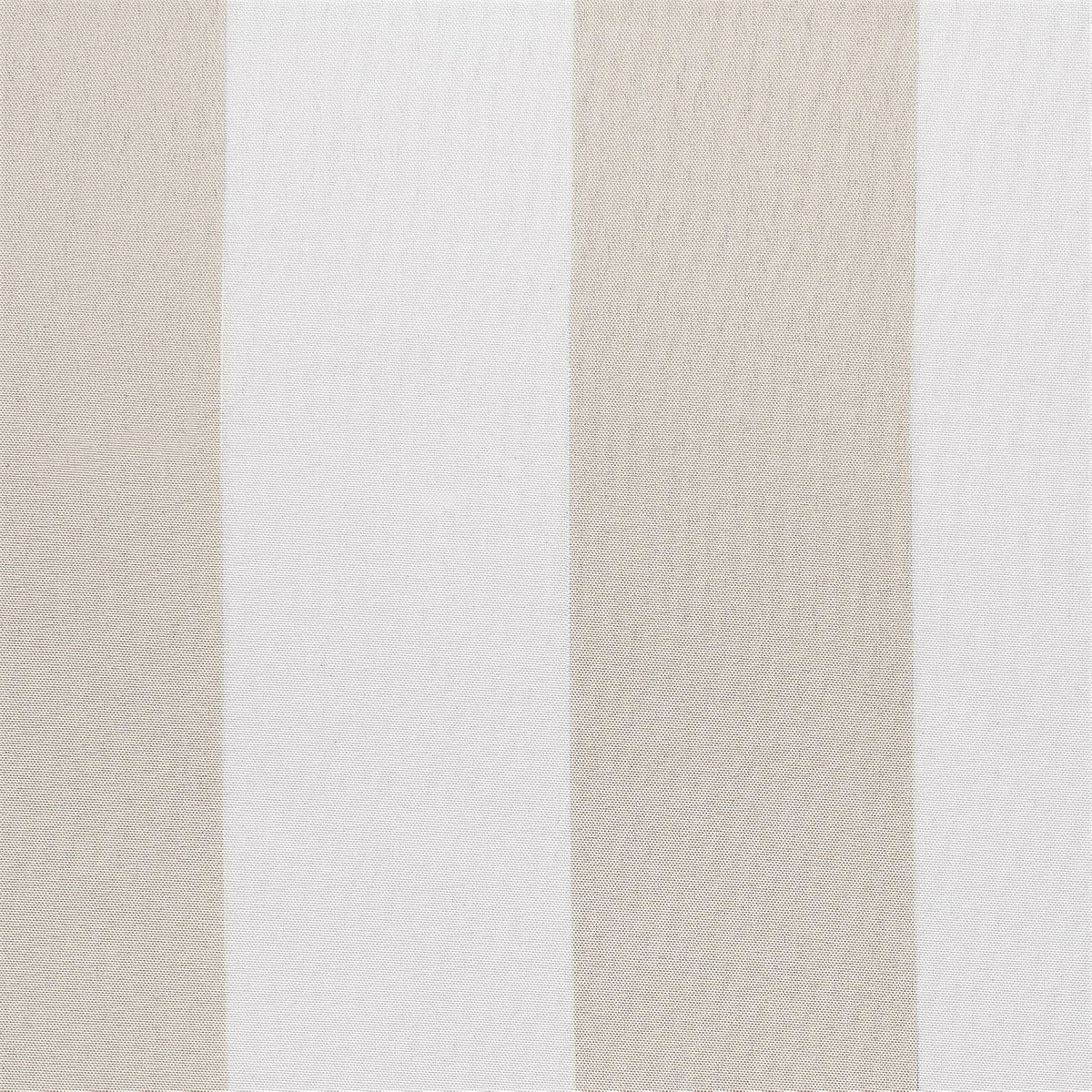 Sun Zero fabric texture and water resistance