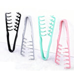 Portable Yrakozin texture comb set stored in a travel accessory bag