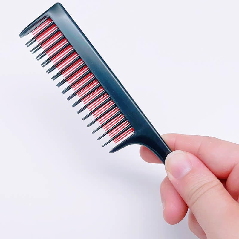 Side profile of LLTGMV 8.27 inch professional teasing comb