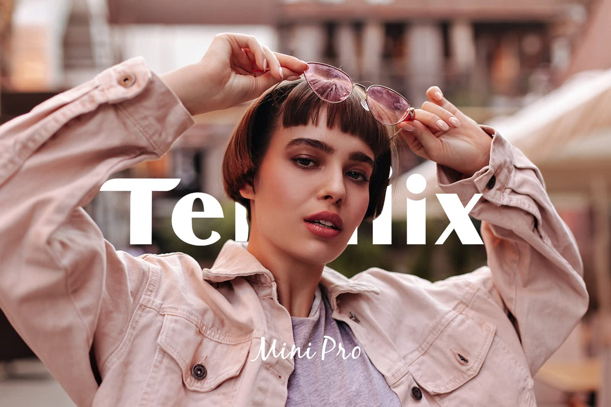 Terviiix black mini straightener lifestyle shot