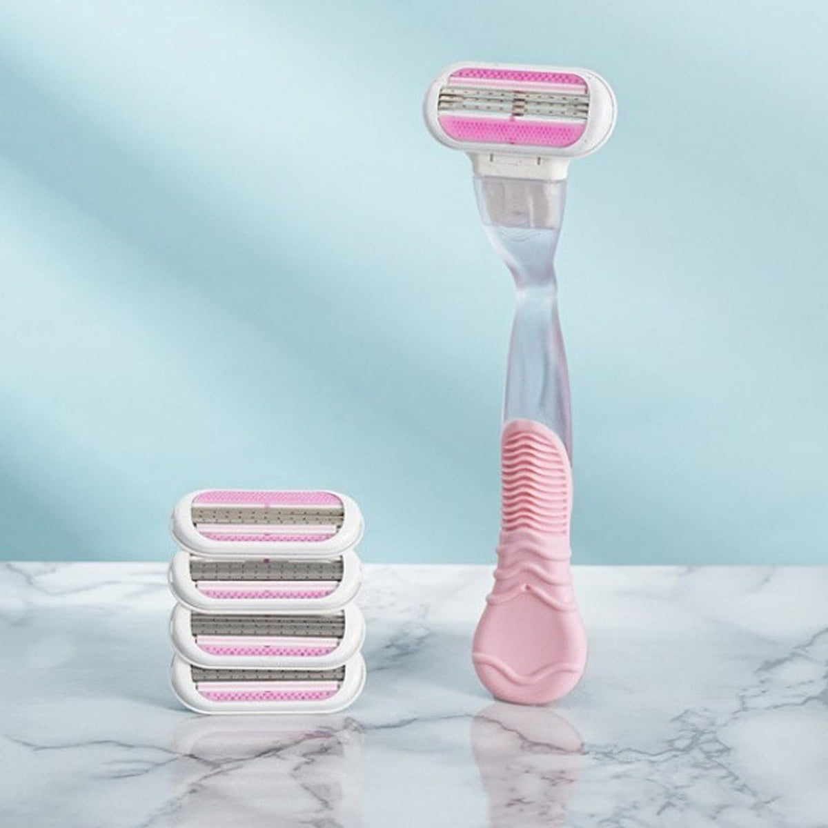Side profile of the curved female replacement shaving handle highlighting the comfortable ergonomic shape.