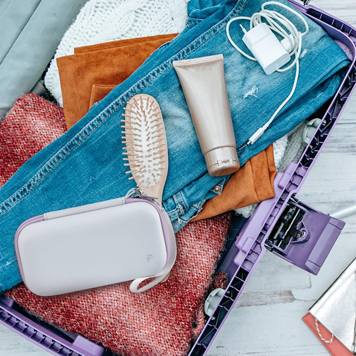 Casmilee compact travel organizer container packed neatly for business trips and luggage storage.