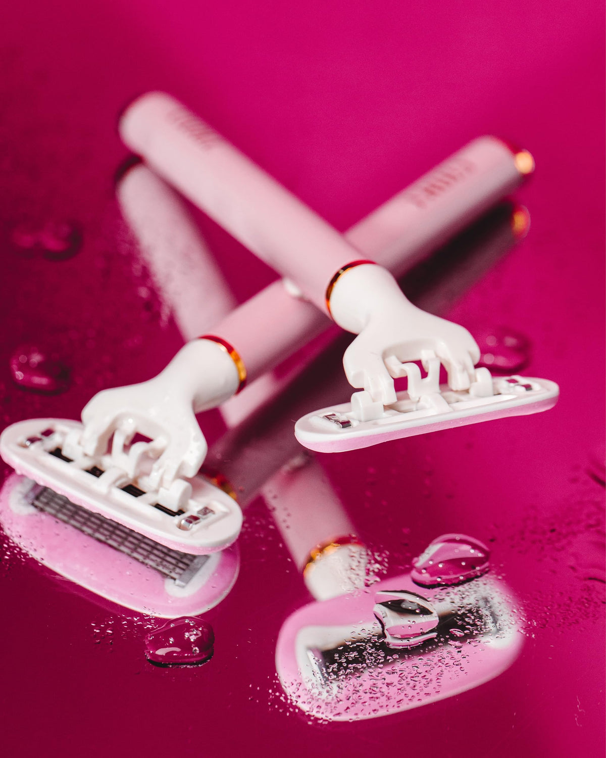 Truly Beauty USA imported premium women's razor for smooth bikini line shaving